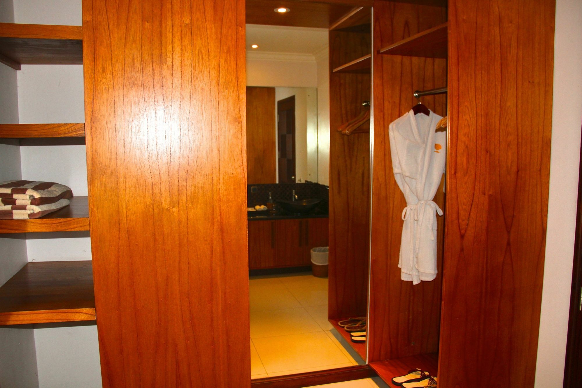 Jimbaran Cliffs Private Pool Hotel & Spa Esterno foto