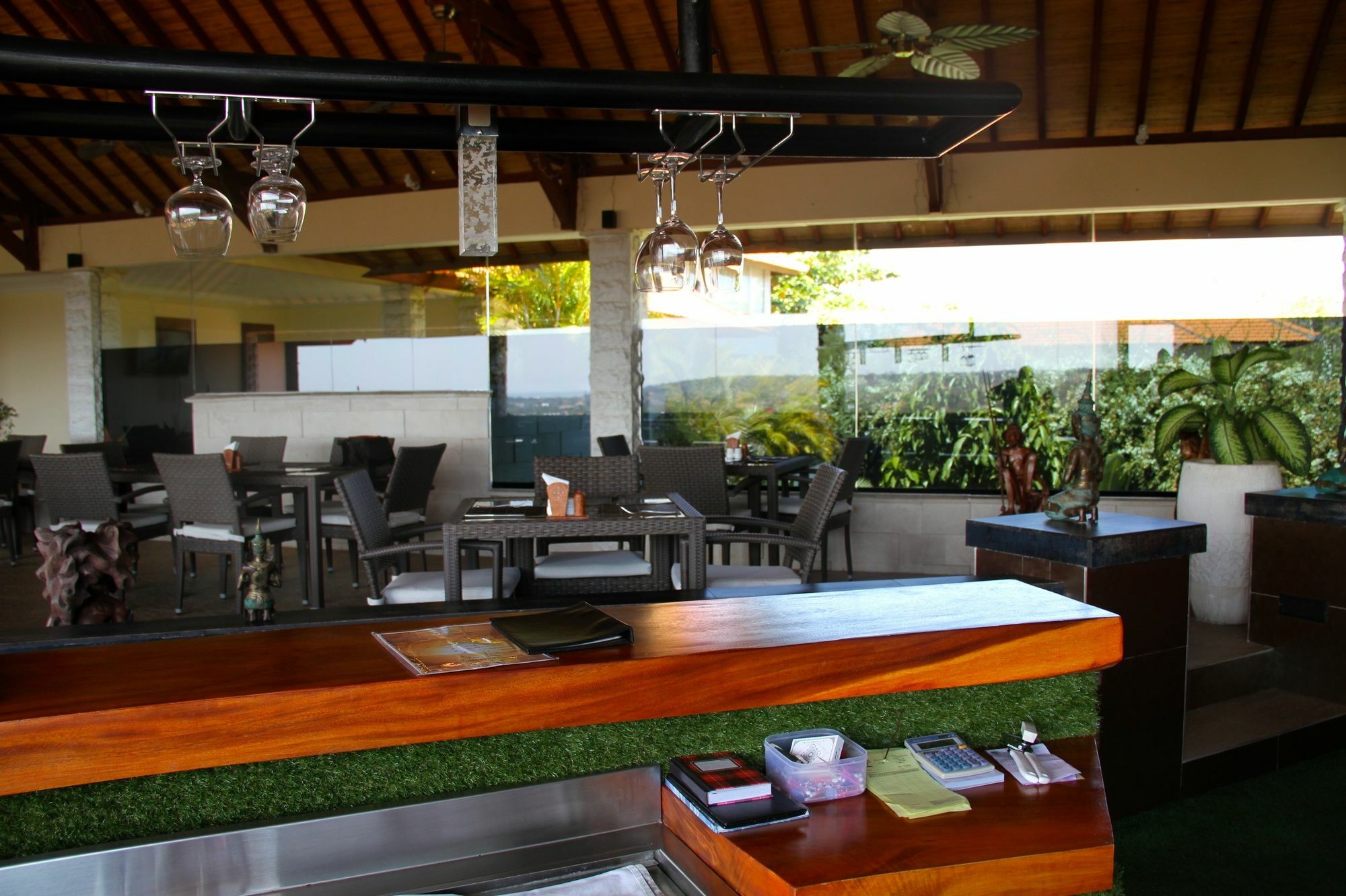 Jimbaran Cliffs Private Pool Hotel & Spa Esterno foto